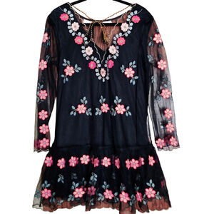 NWT See And Be Seen Women's Feminine Floral Embroidered Lace Overlay Dress LG